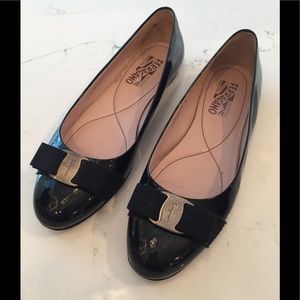 Ferragamo Black Patent Varina Ballet Flats-9c